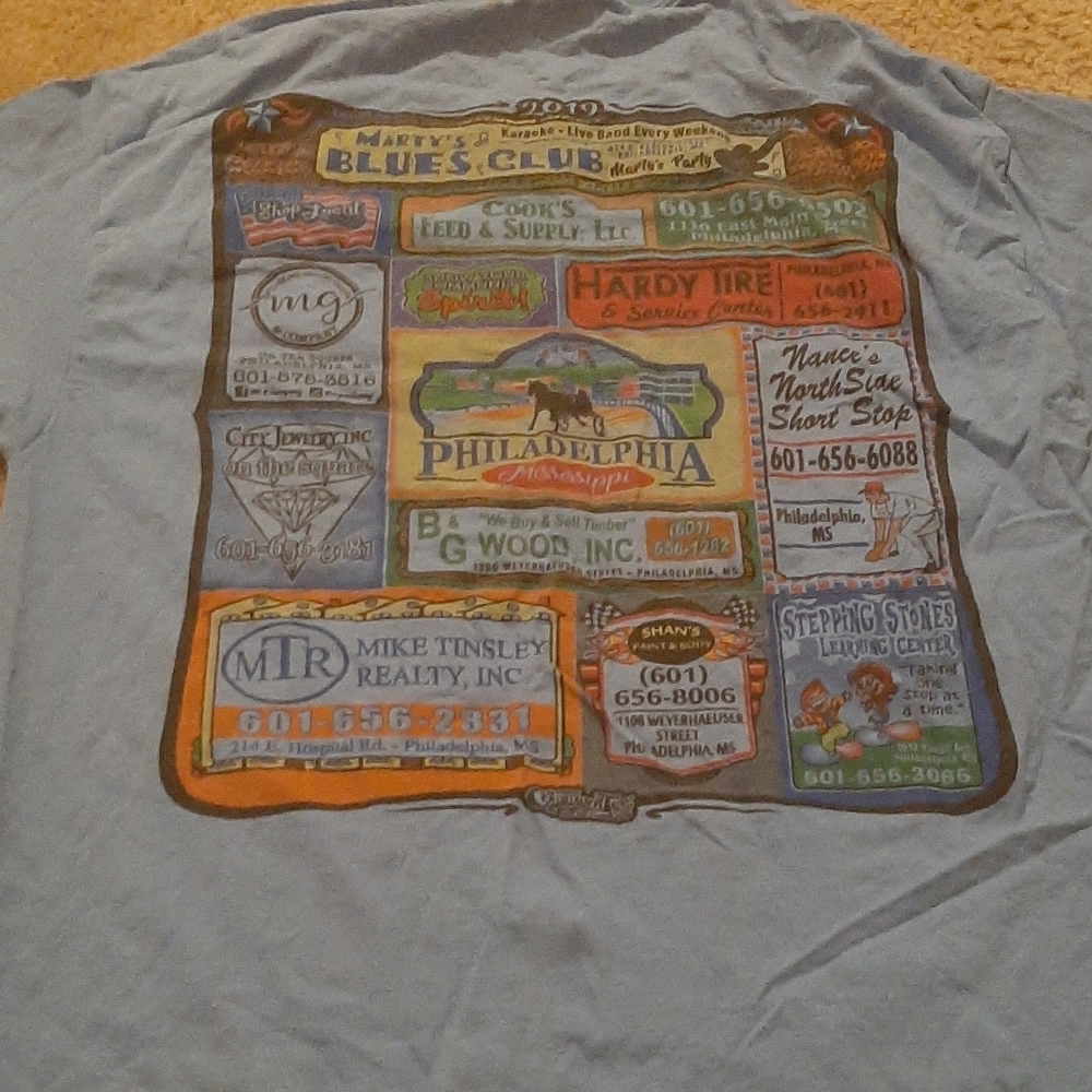 Tshirt - Picture 2 of 3